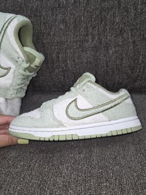 Nike Green and White